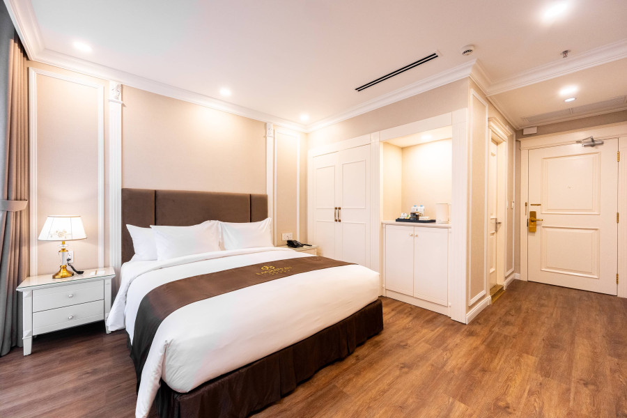 PHÒNG LACHATEAU STANDARD