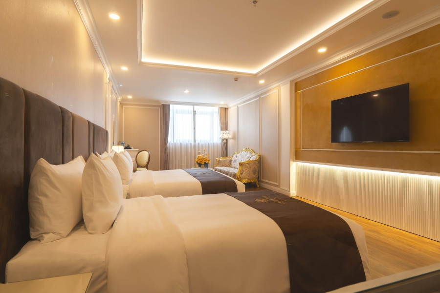 PHÒNG LACHATEAU JUNIOR TRIPLE