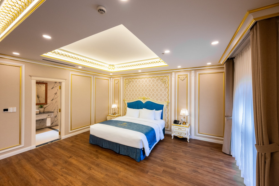 PHÒNG LACHATEAU SUITE